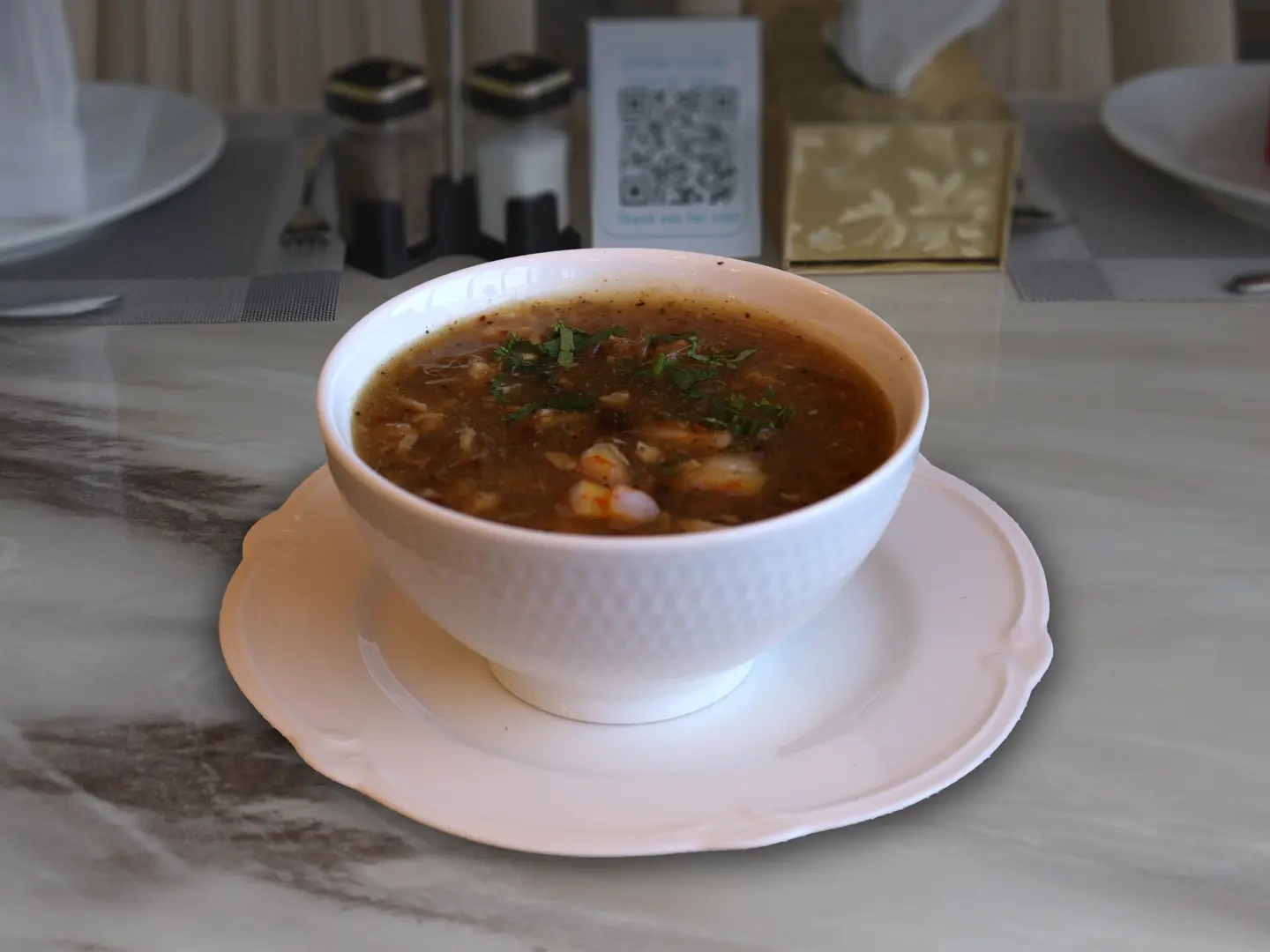 حساء الروبيان الساخن