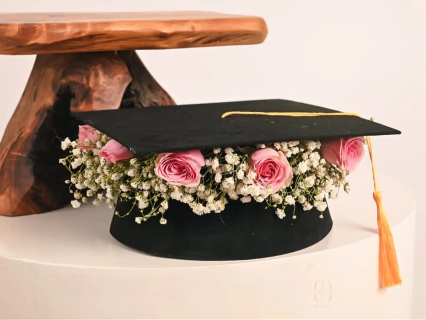 Graduation Cap With Natural Baby Pink Roses