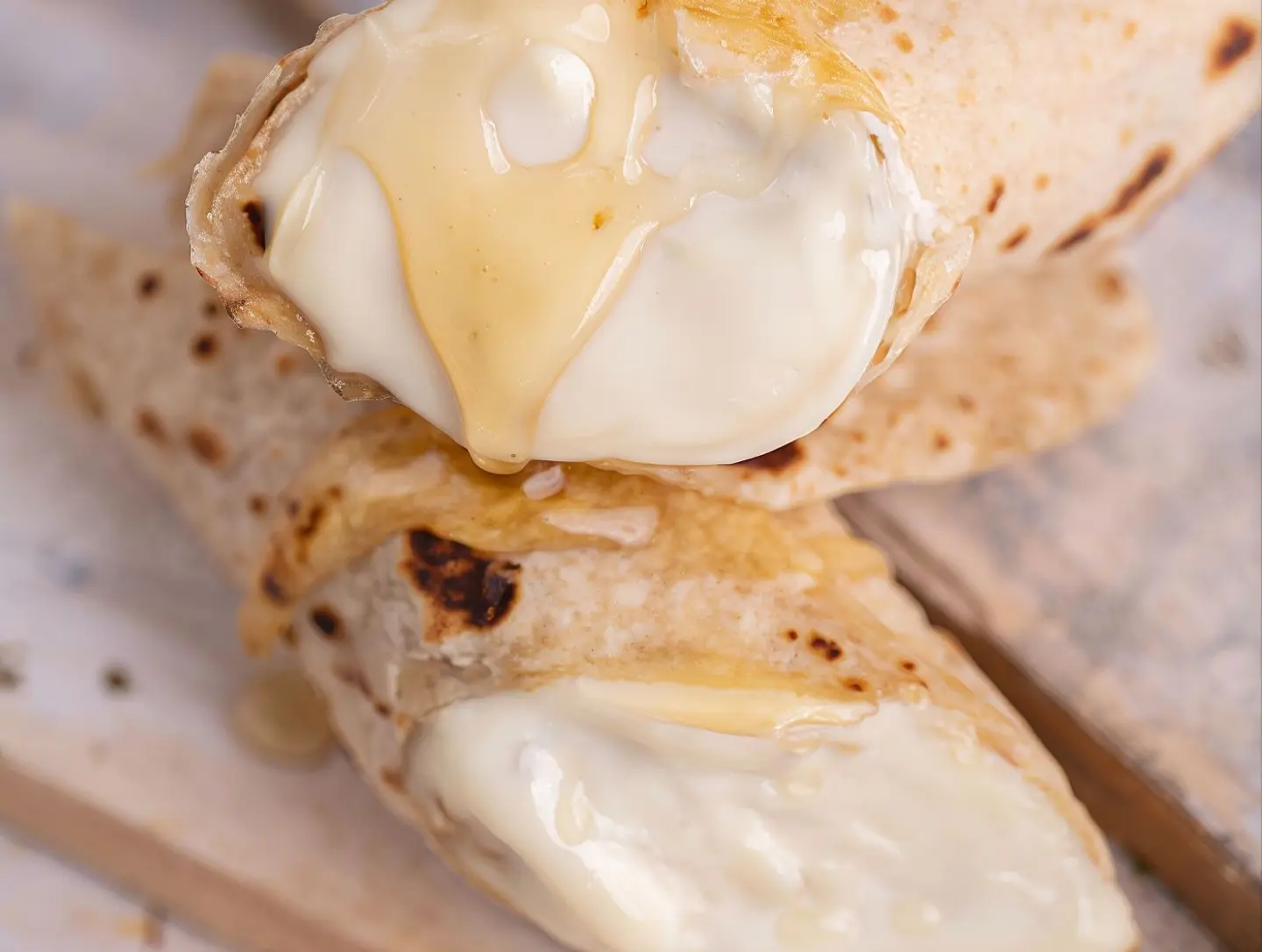 جباتي قشطه بالعسل