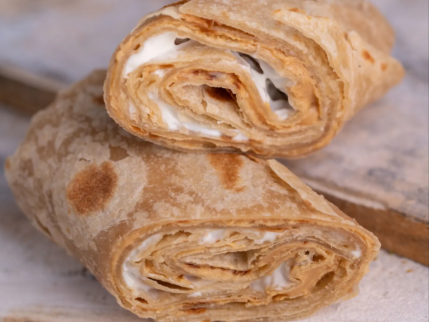 جباتي فول سوداني مع جبن