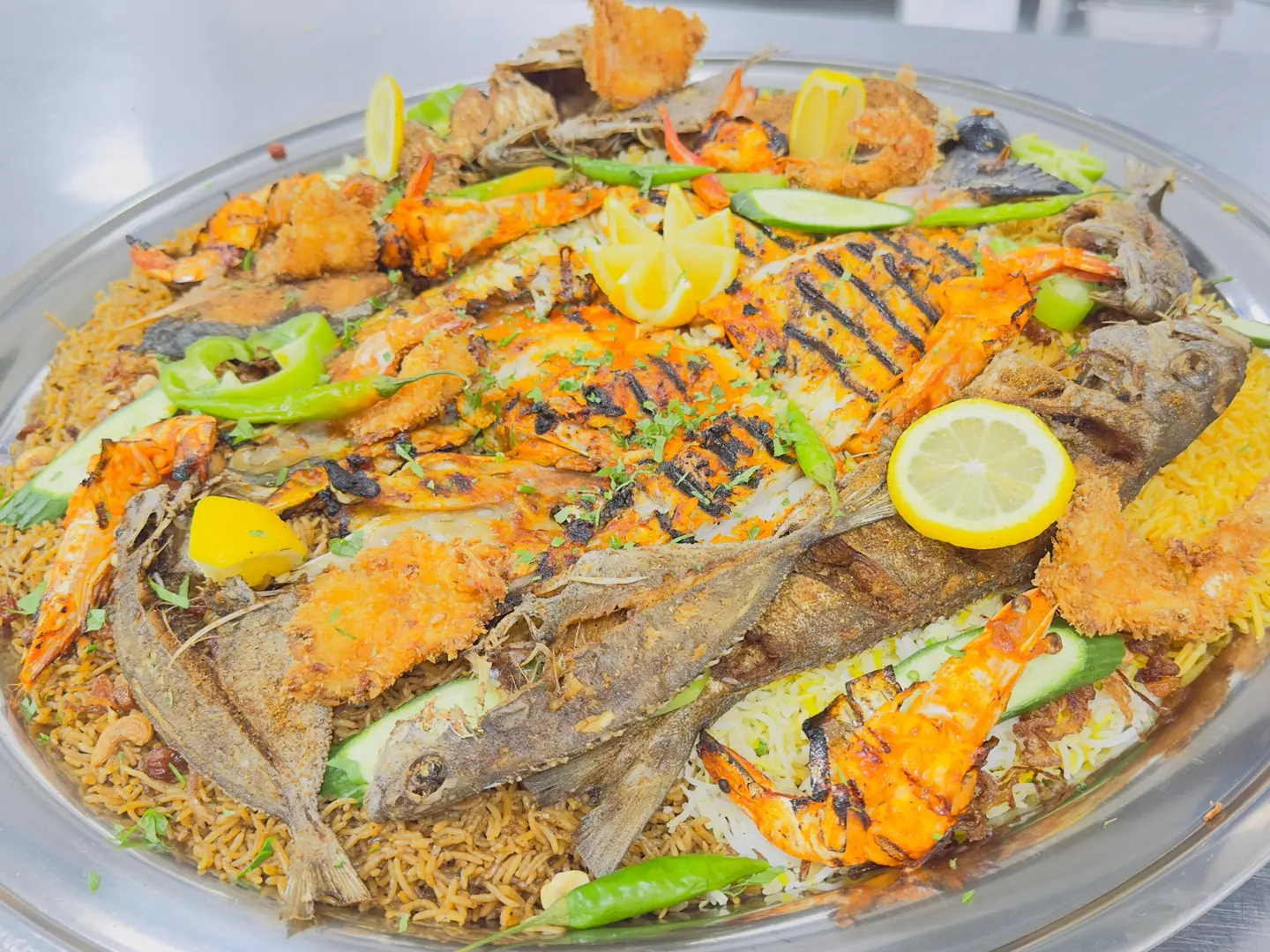 طبق الساحل الفاخر 4 افراد