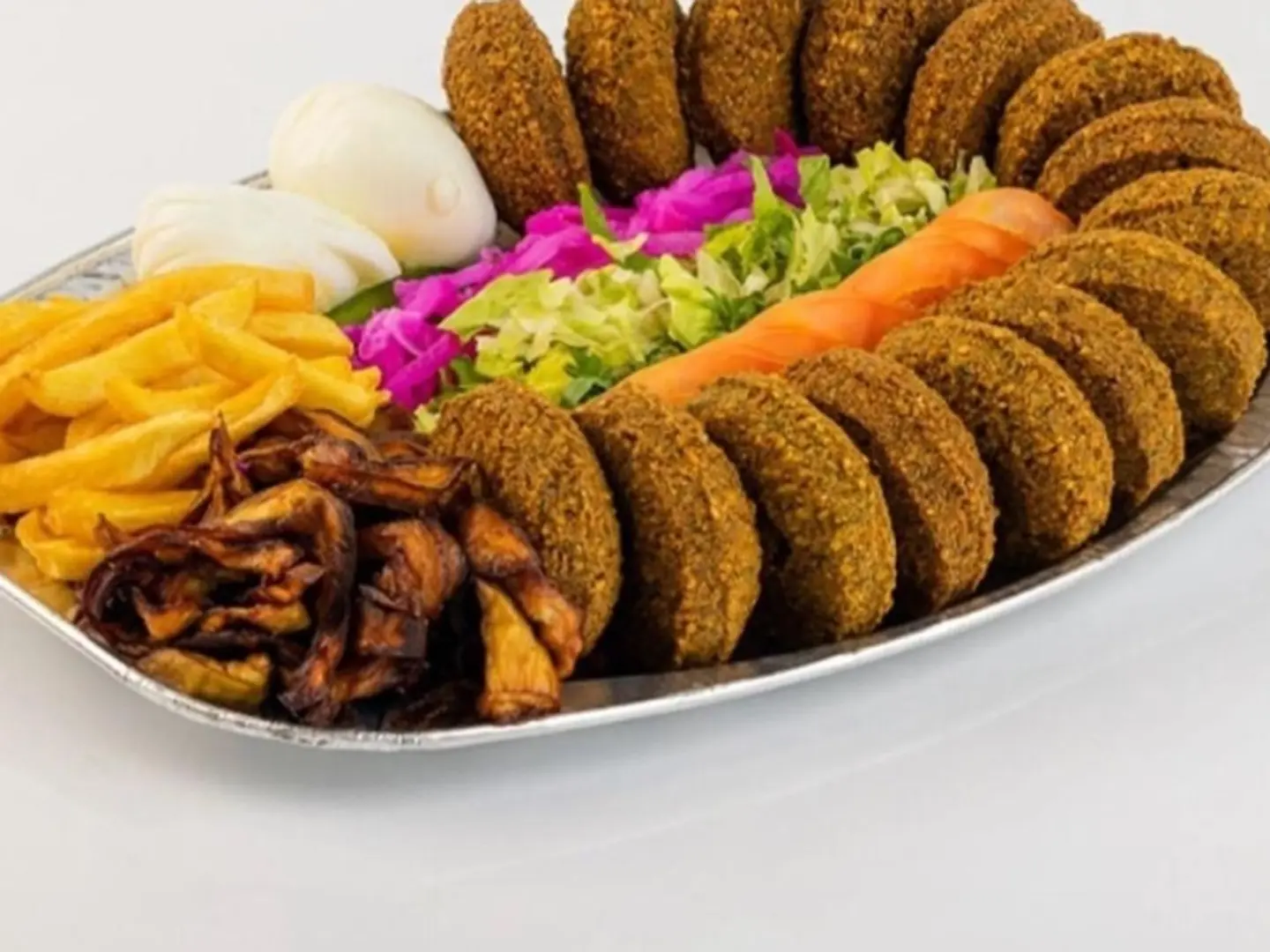 صحن فلافل وسط