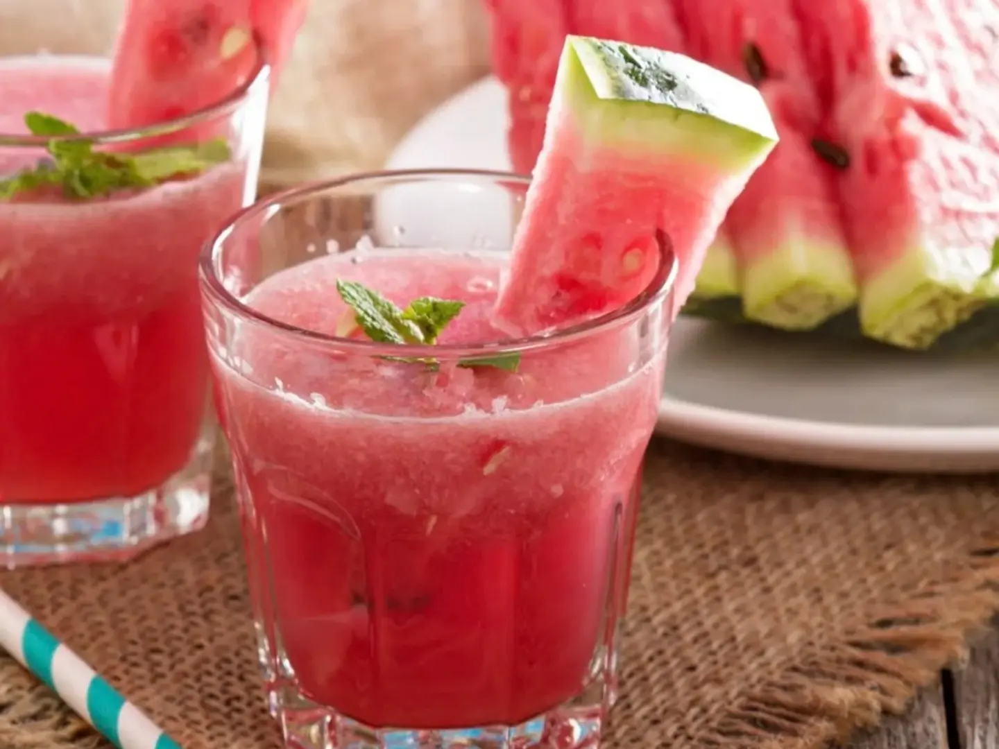 عصير بطيخ جالون