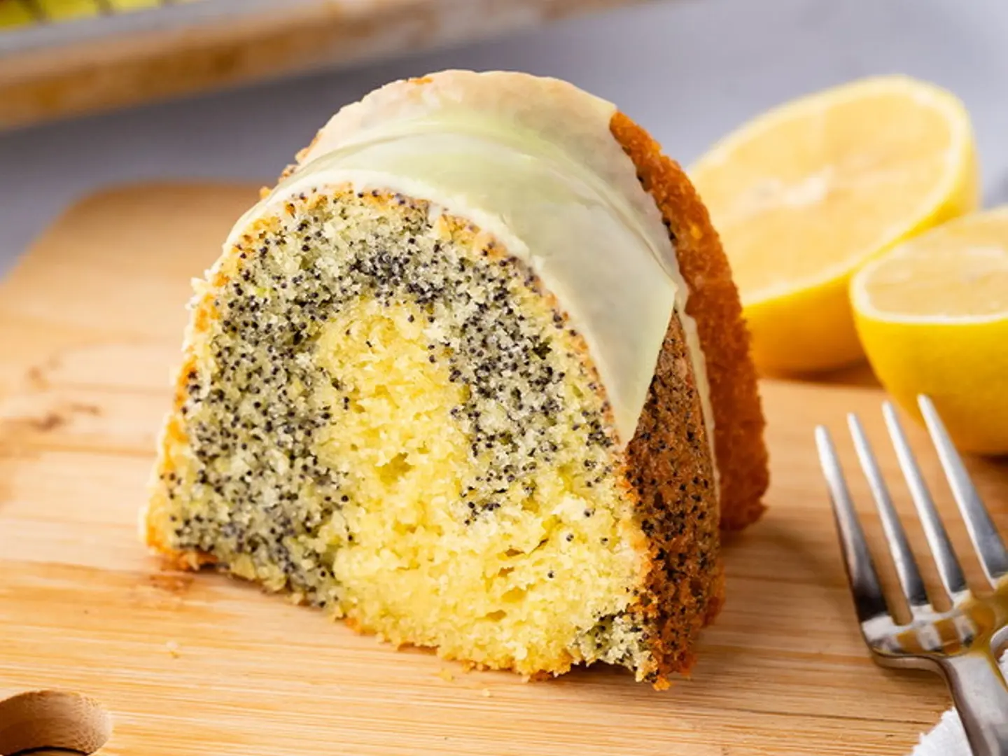 كيكة الليمون ببذور الخشخاش