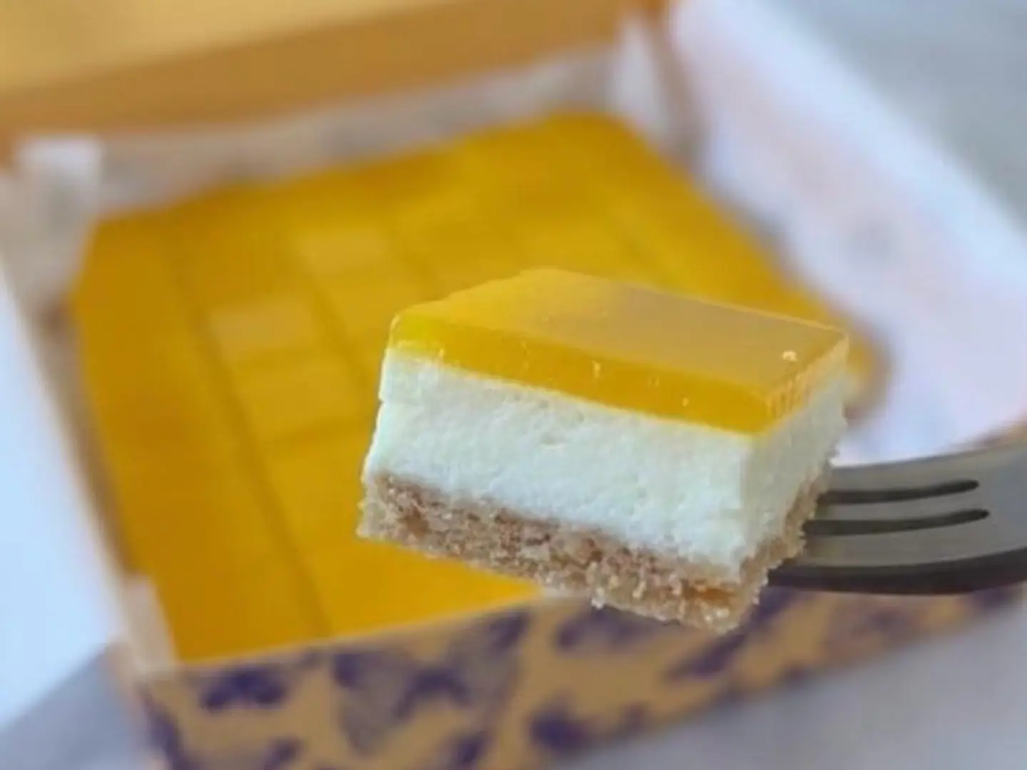 الحلا الاصفر