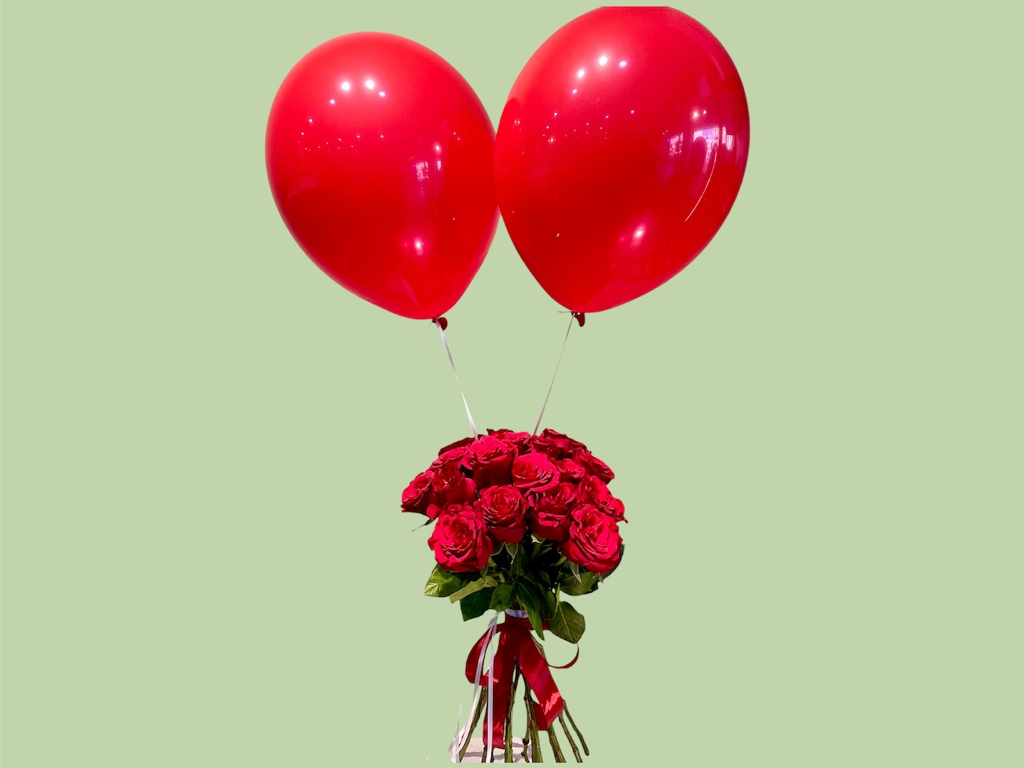 باقة ورد رومانسية مع بالونين