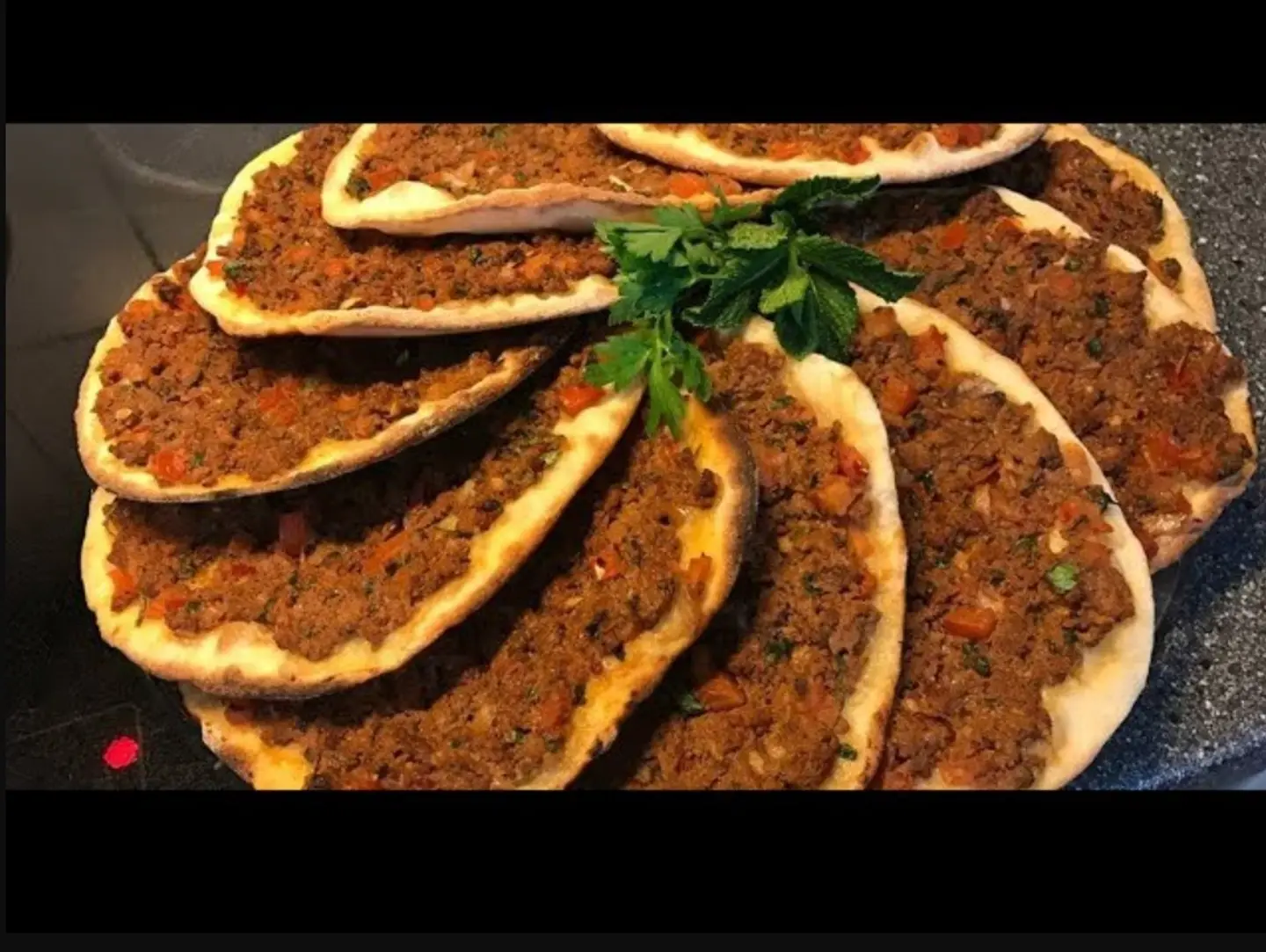 صفيحة شامية ربع كيلو