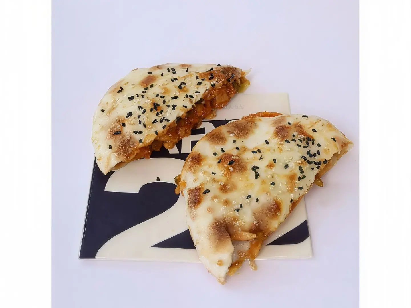 دجاج سبايسي مدور