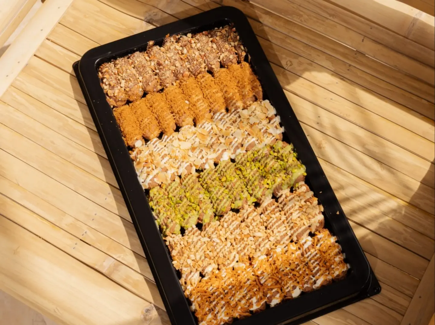 Hamida Vanilla Finger Petit Four