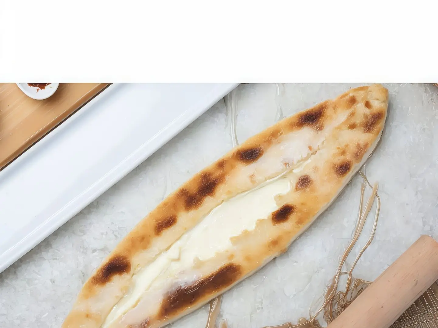 فطيرة جبن سائل عسل