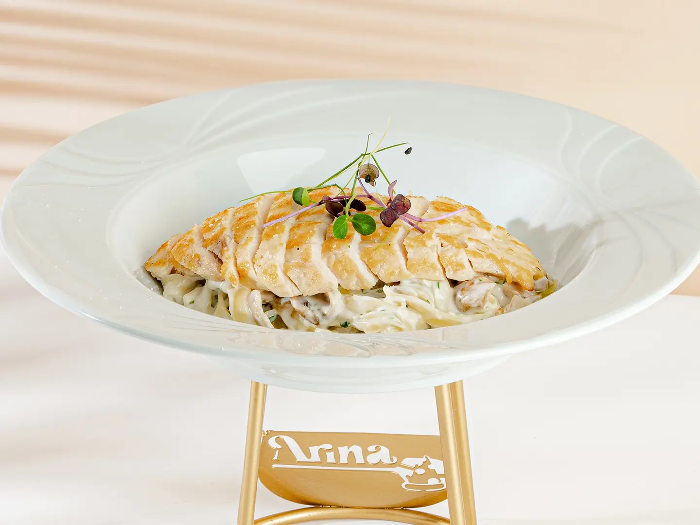 فيتوتشيني بولو مشروم