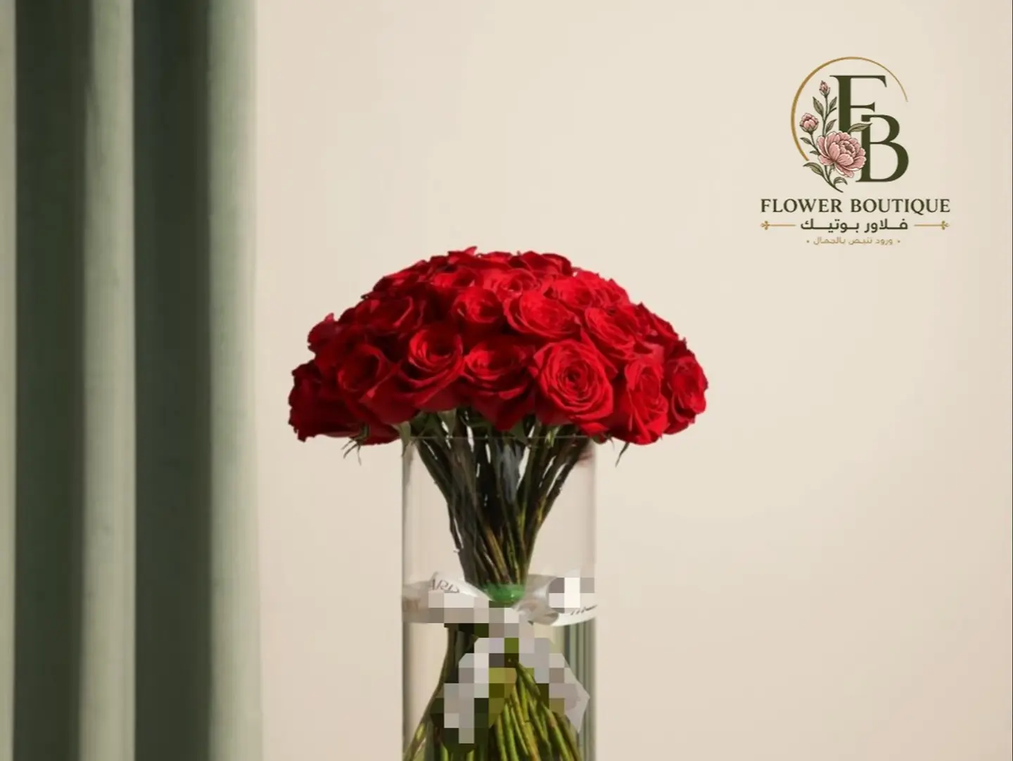 50 Red Roses In A Clear Vase