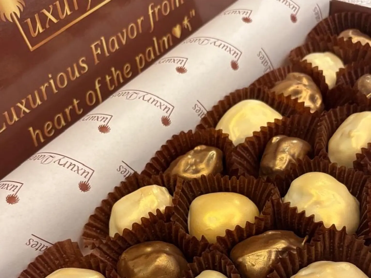 Luxury Dates With Chocolate