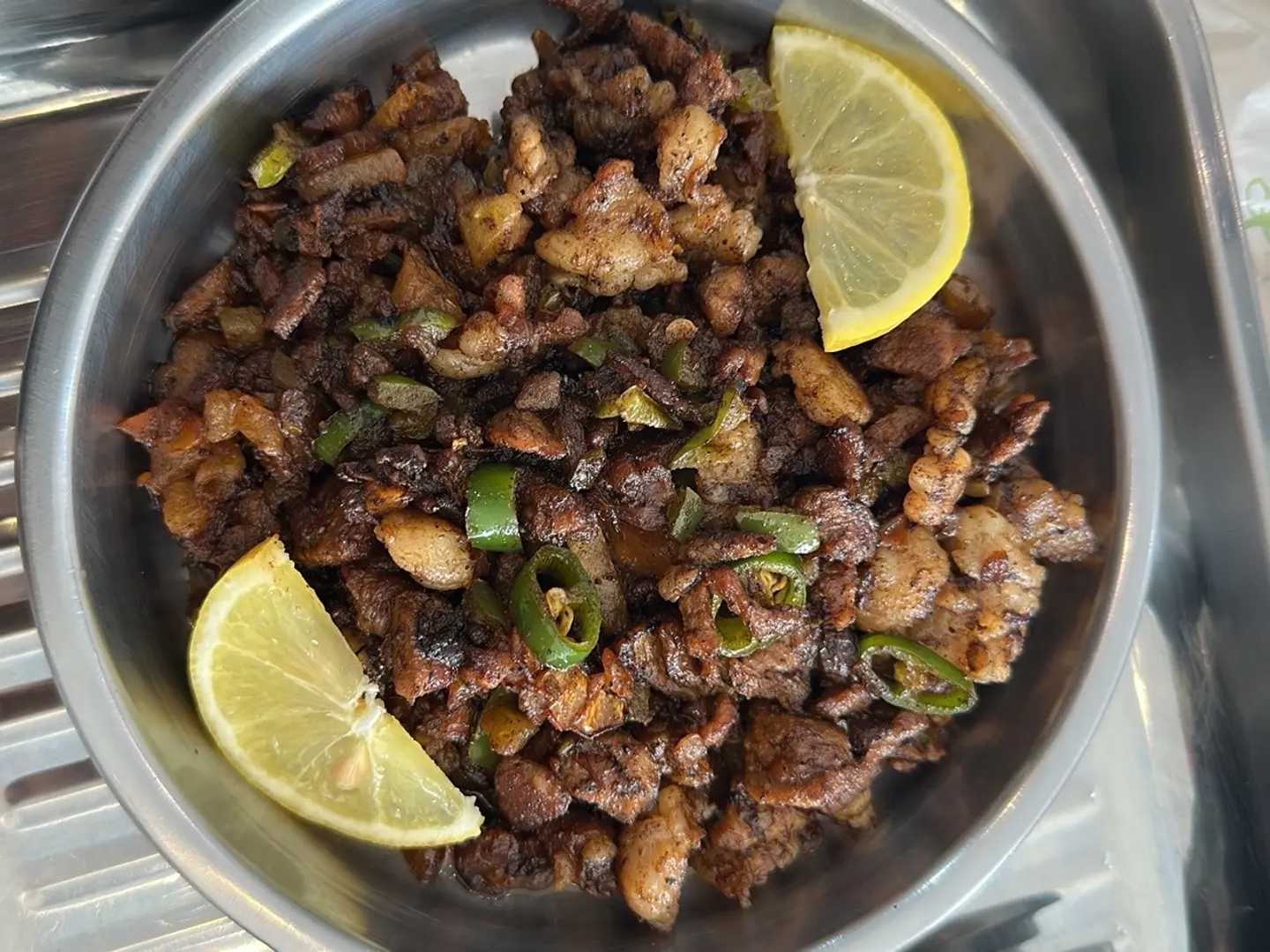 مقلقل لحم بلدي