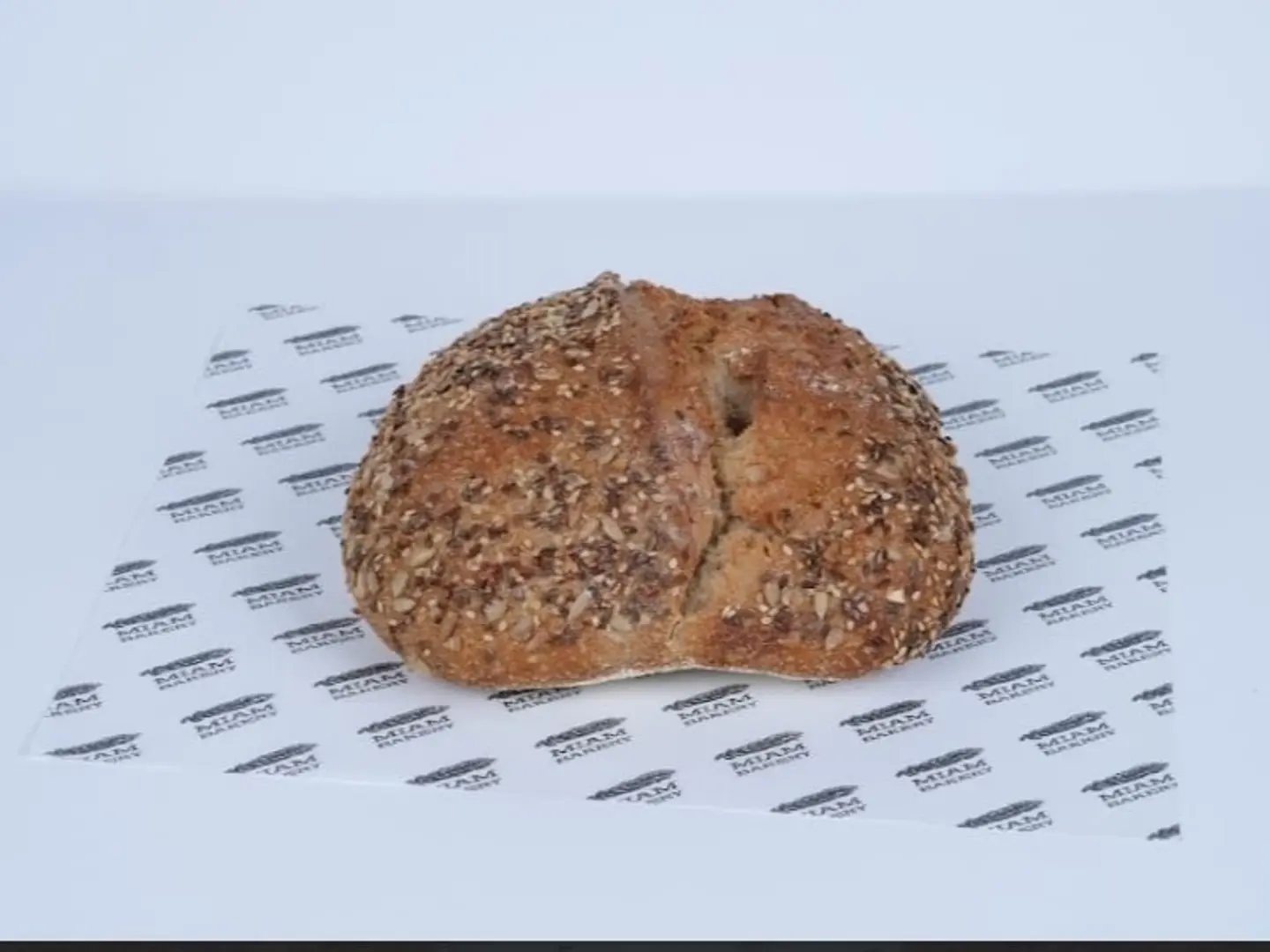 خبز بالحبوب المتنوعة