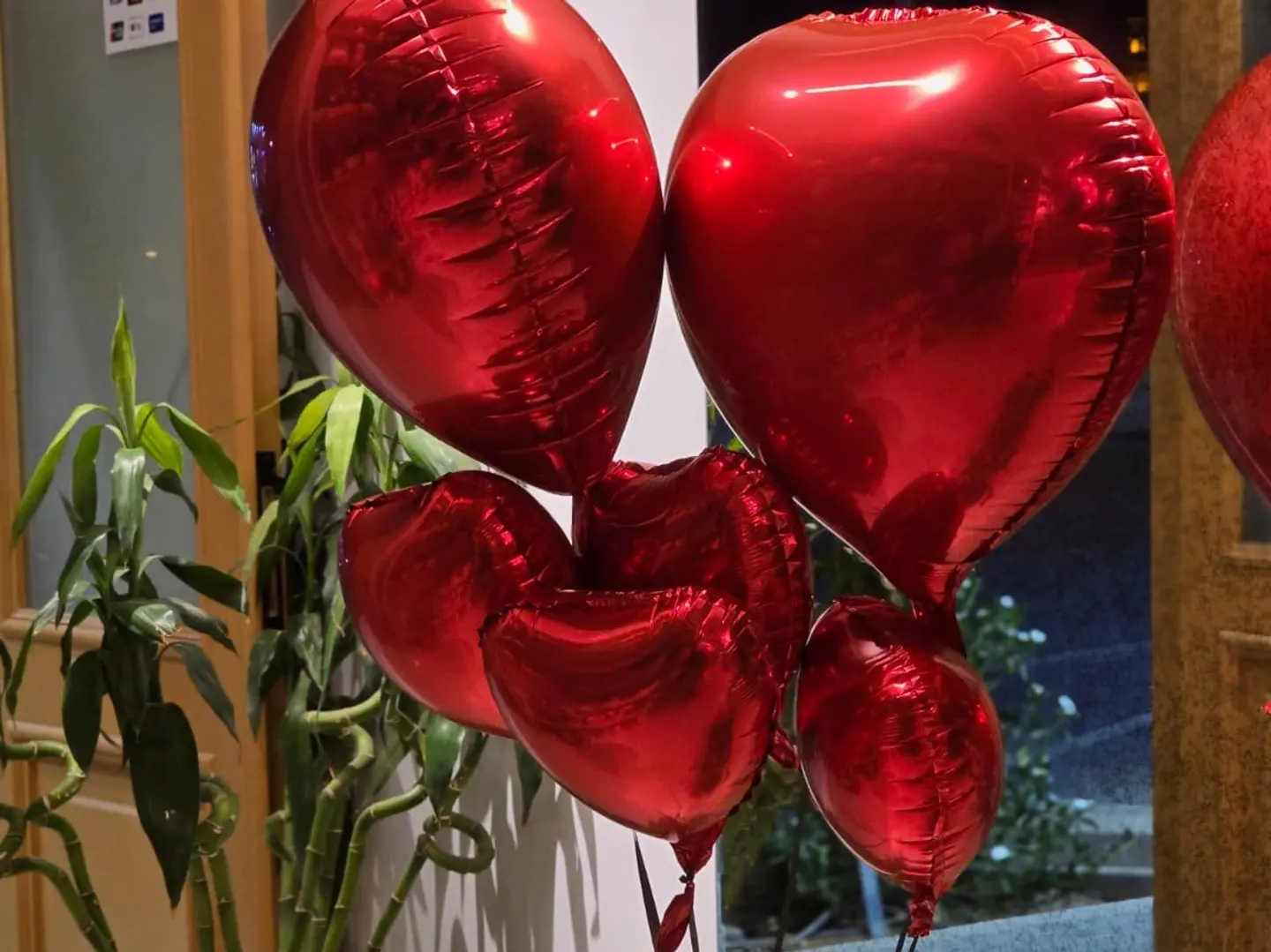 بالون فويل قلوب الحب احمر