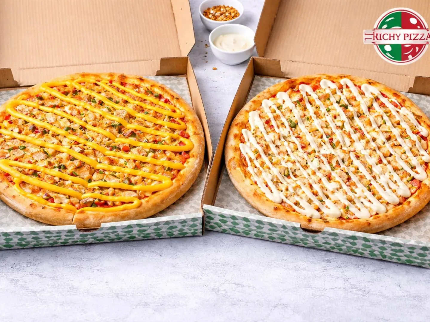 اشتري واحد بيتزا صغير واحصل الثانيه مجانا