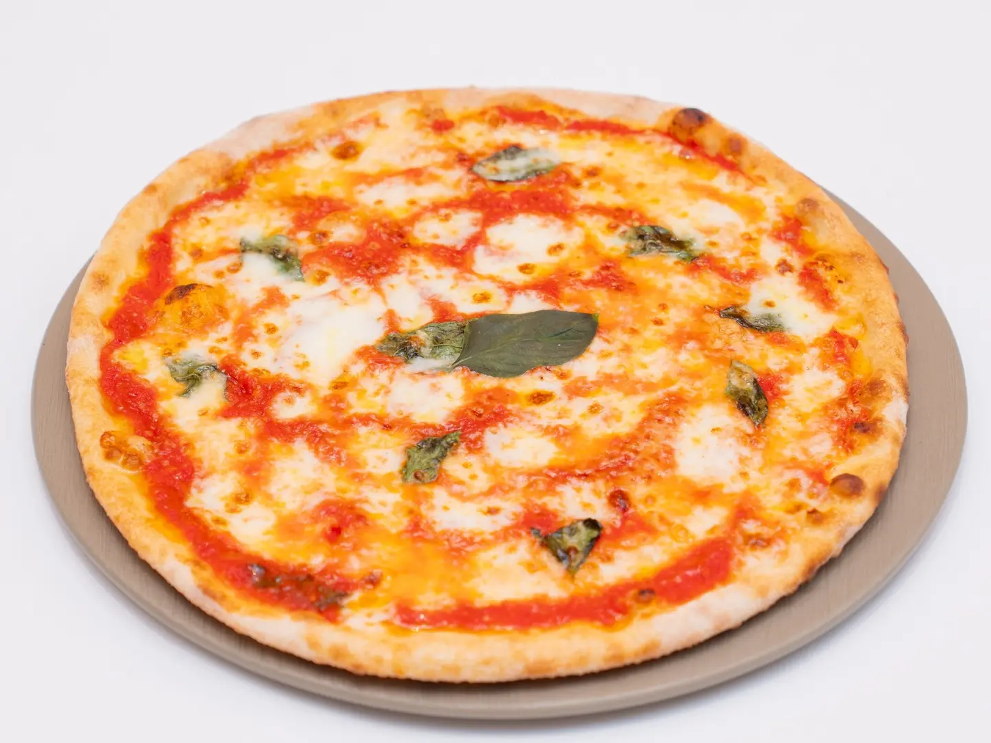 بيتزا مارجاريتا