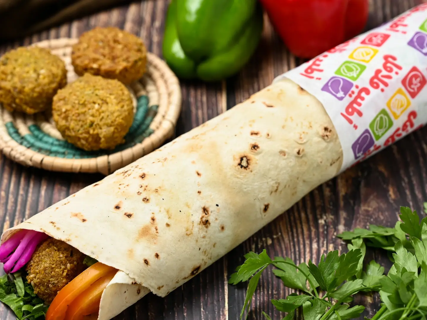 ساندوتش فلافل كبير