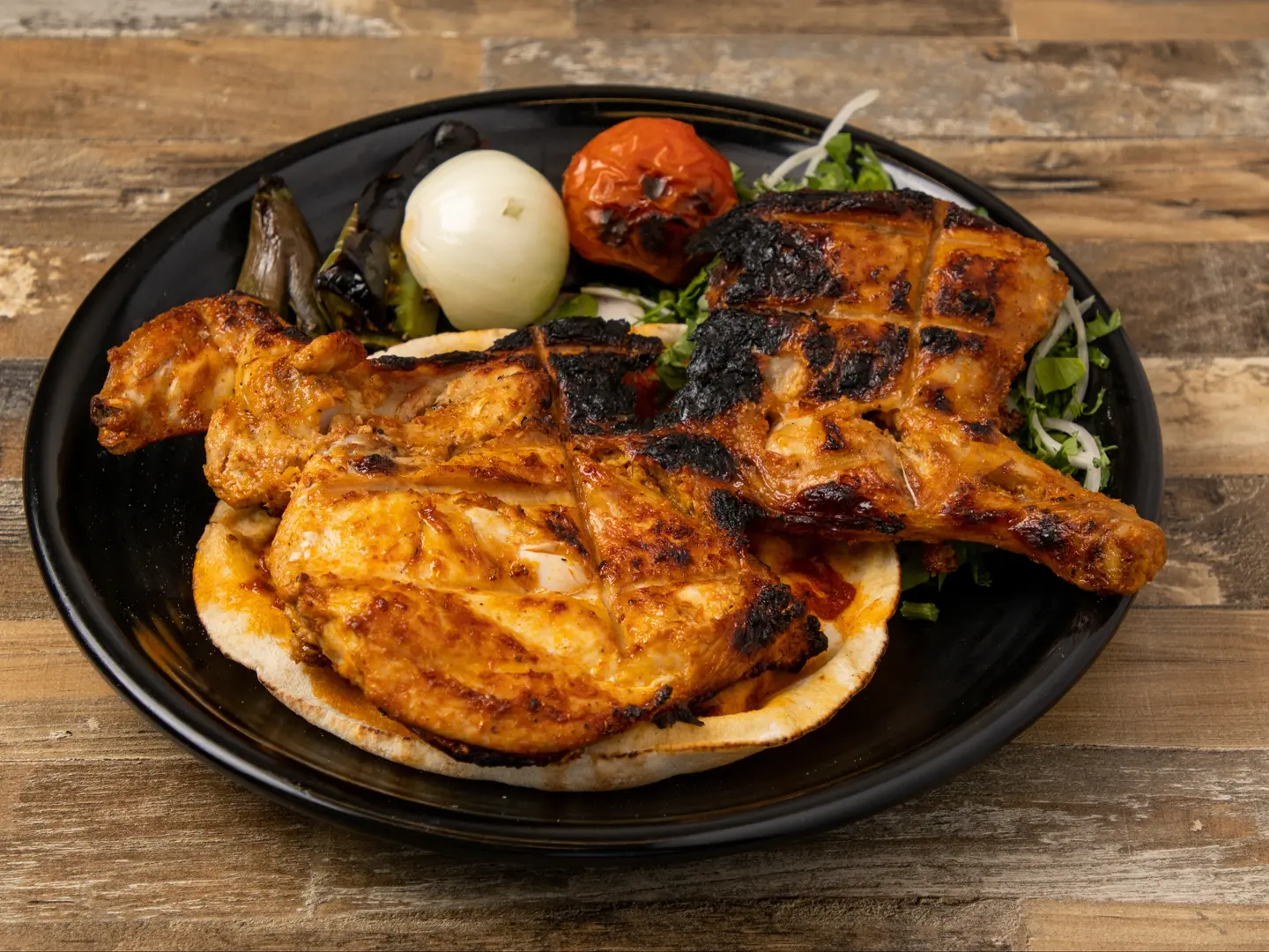 نصف دجاج عالفحم