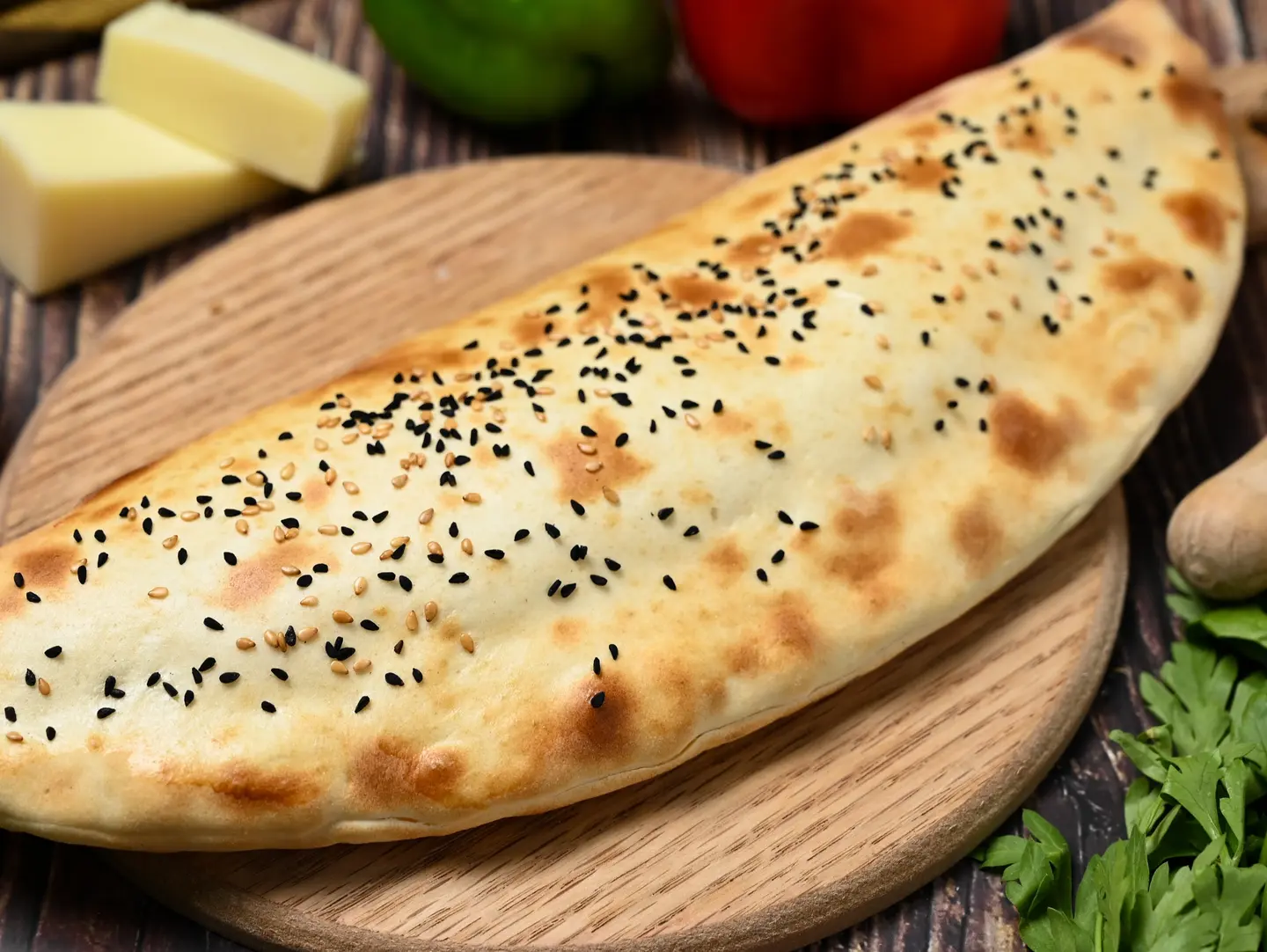 Akkawi With Halloumi Cheese