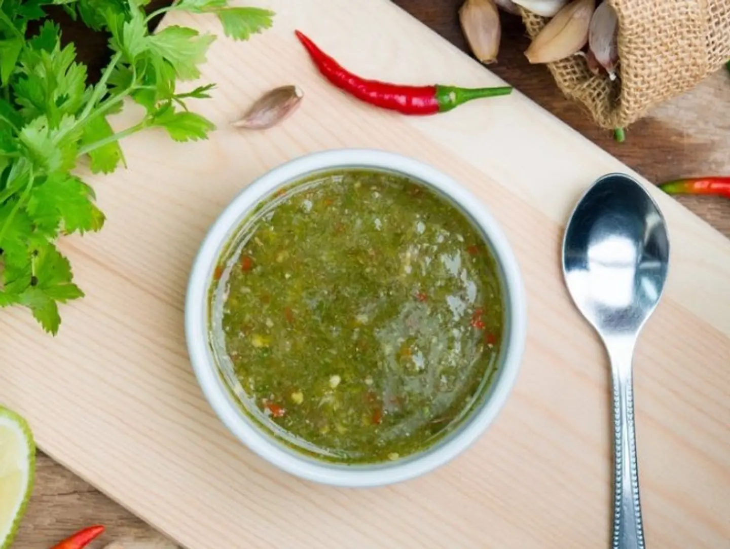 سلطه خضراء حاره