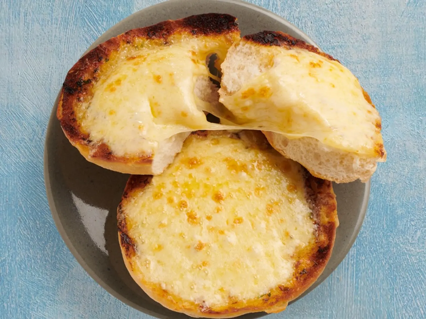 Cheesy Garlic Bread