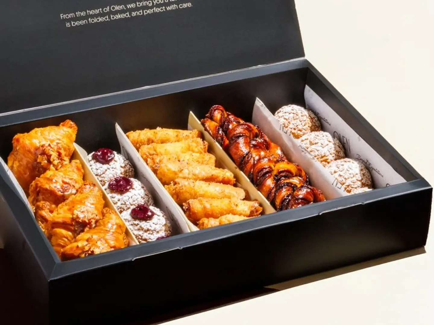 بوكس ميني مخبوزاتنا الاكثر مبيعا