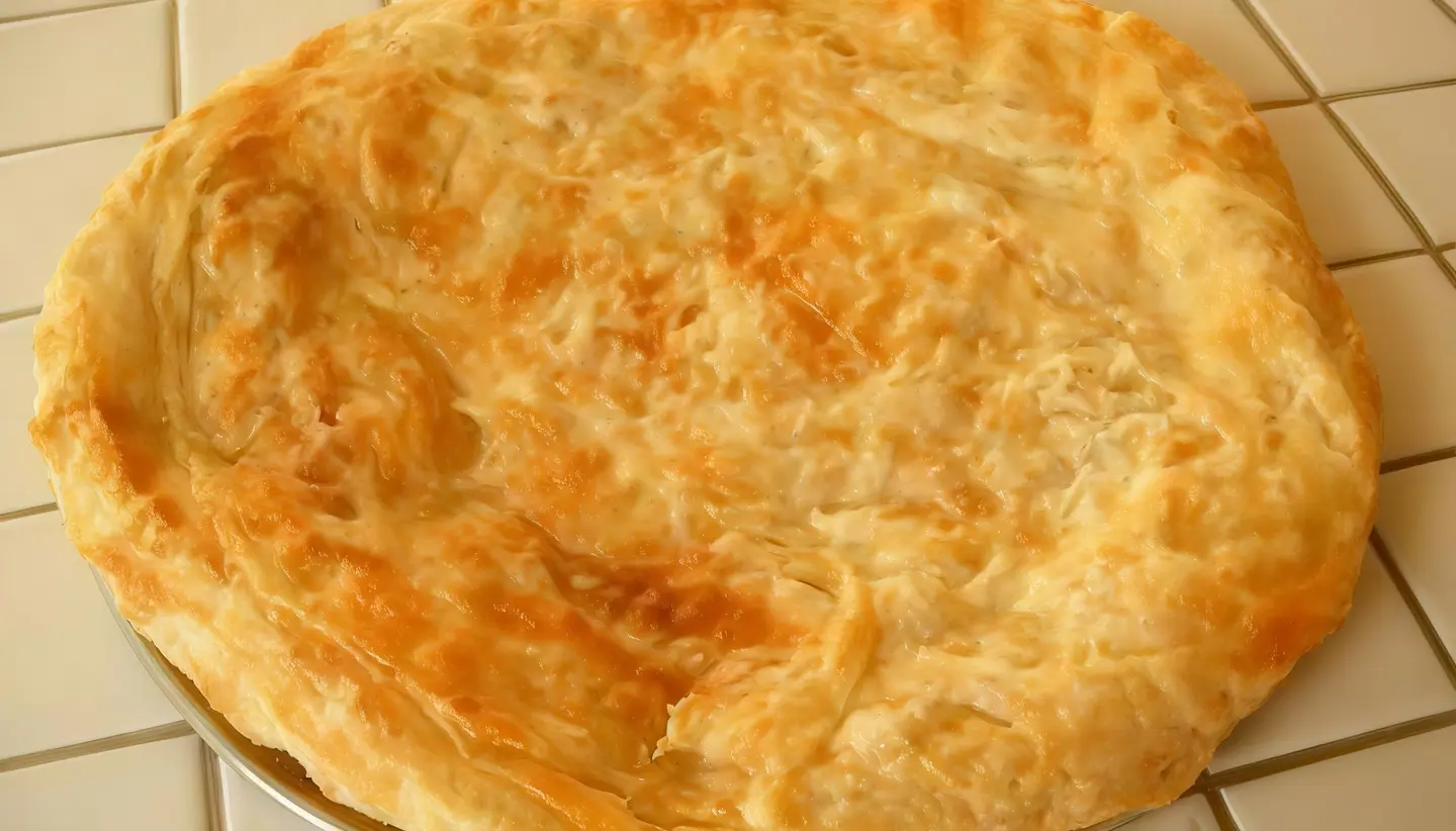 فطير مشلتت كبير جبنة شيدر