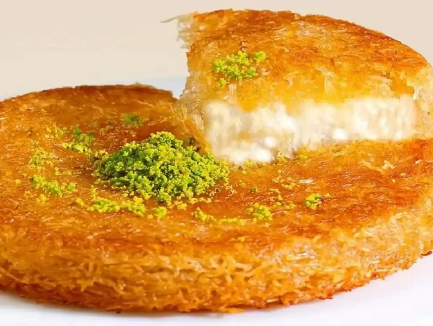كنافة بالقشطة الطازجة - ربع كيلو كنافة بالقشطة