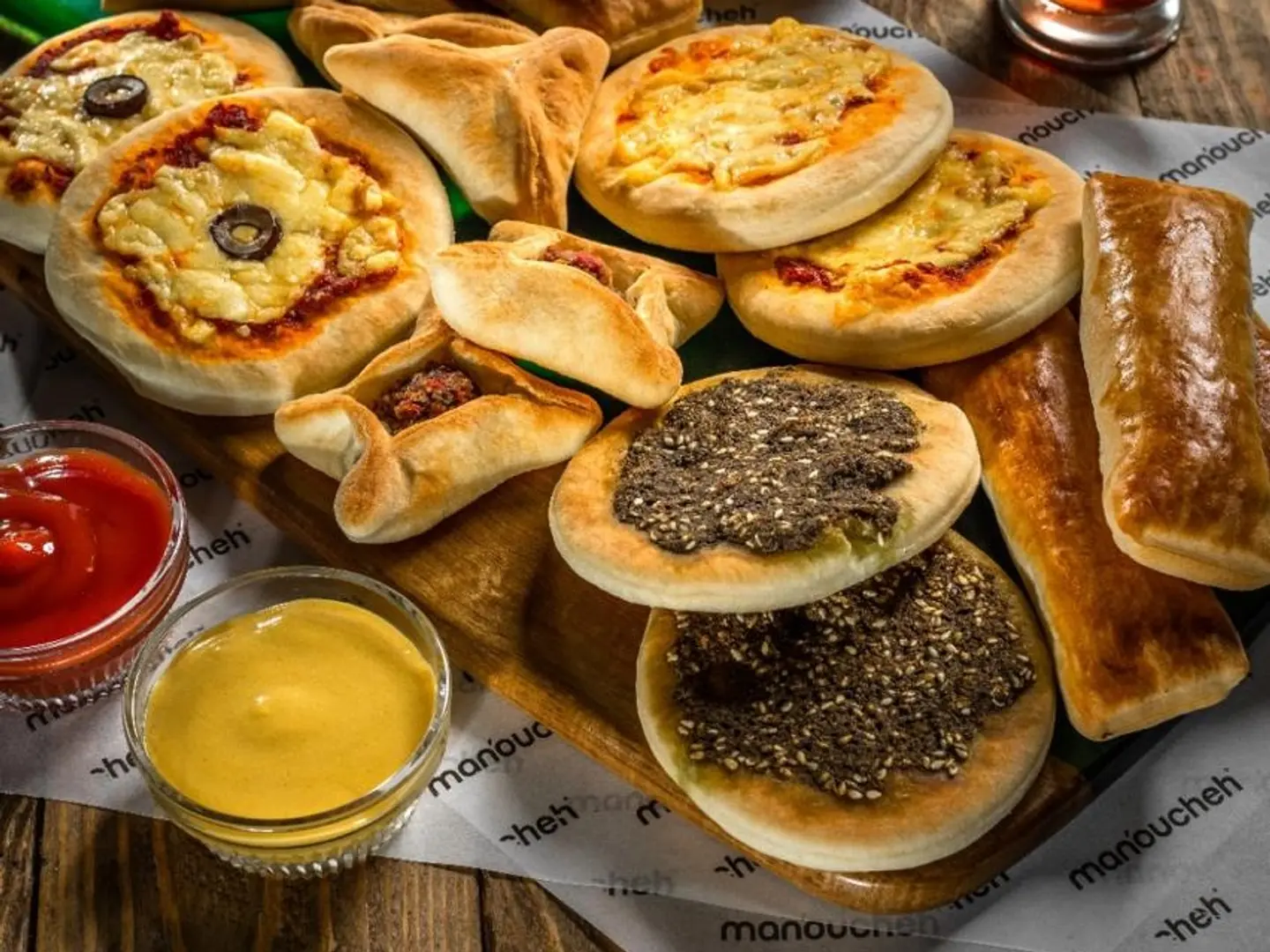 10 Piece Pastry Basket