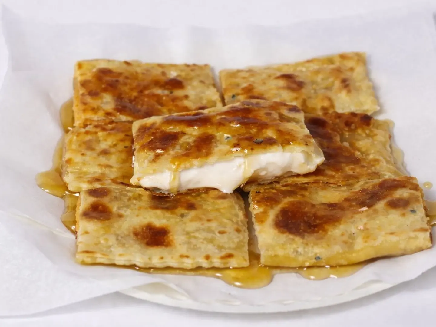 فطيرة جبن سايل عسل