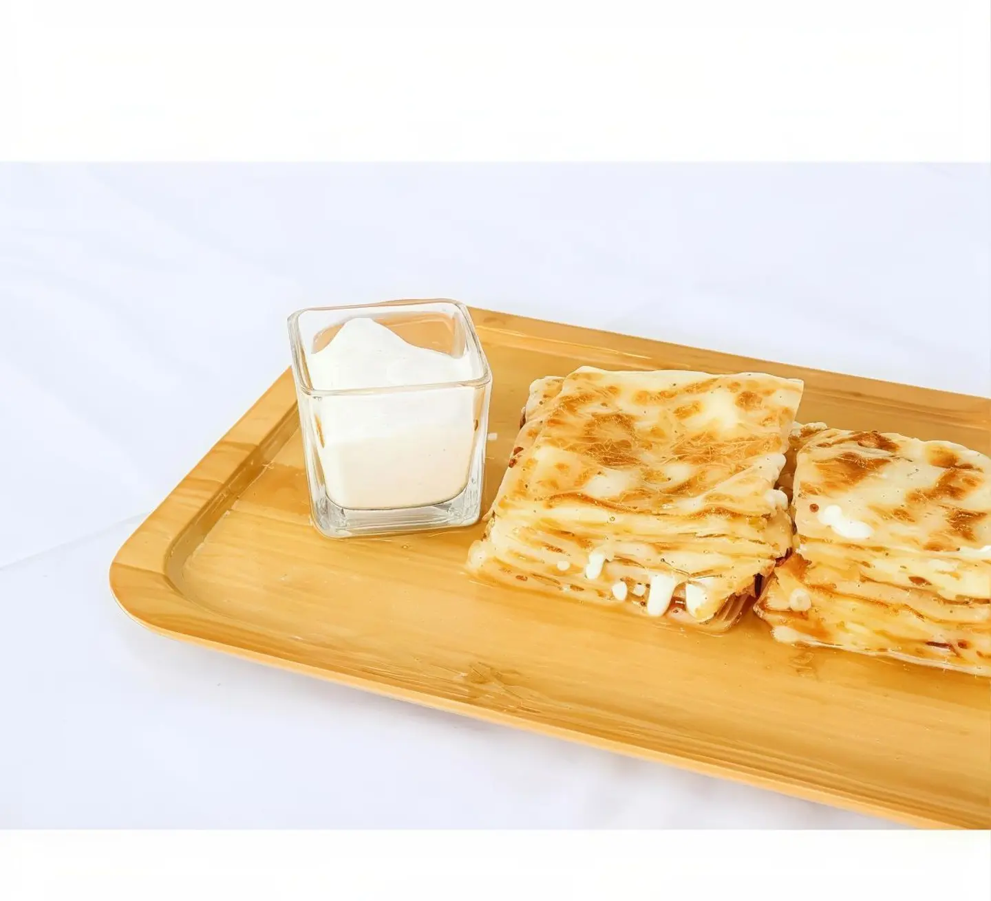 Vegetable Mutabbak With Liquid Cheese