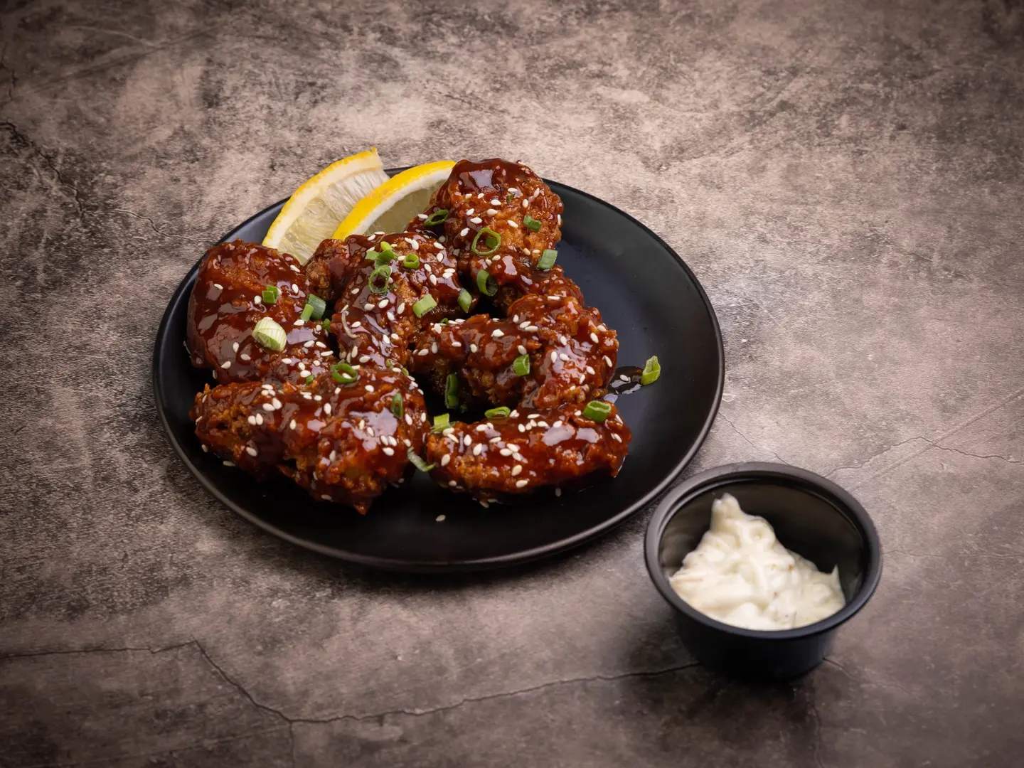 أجنحــة دجاج باربكيو