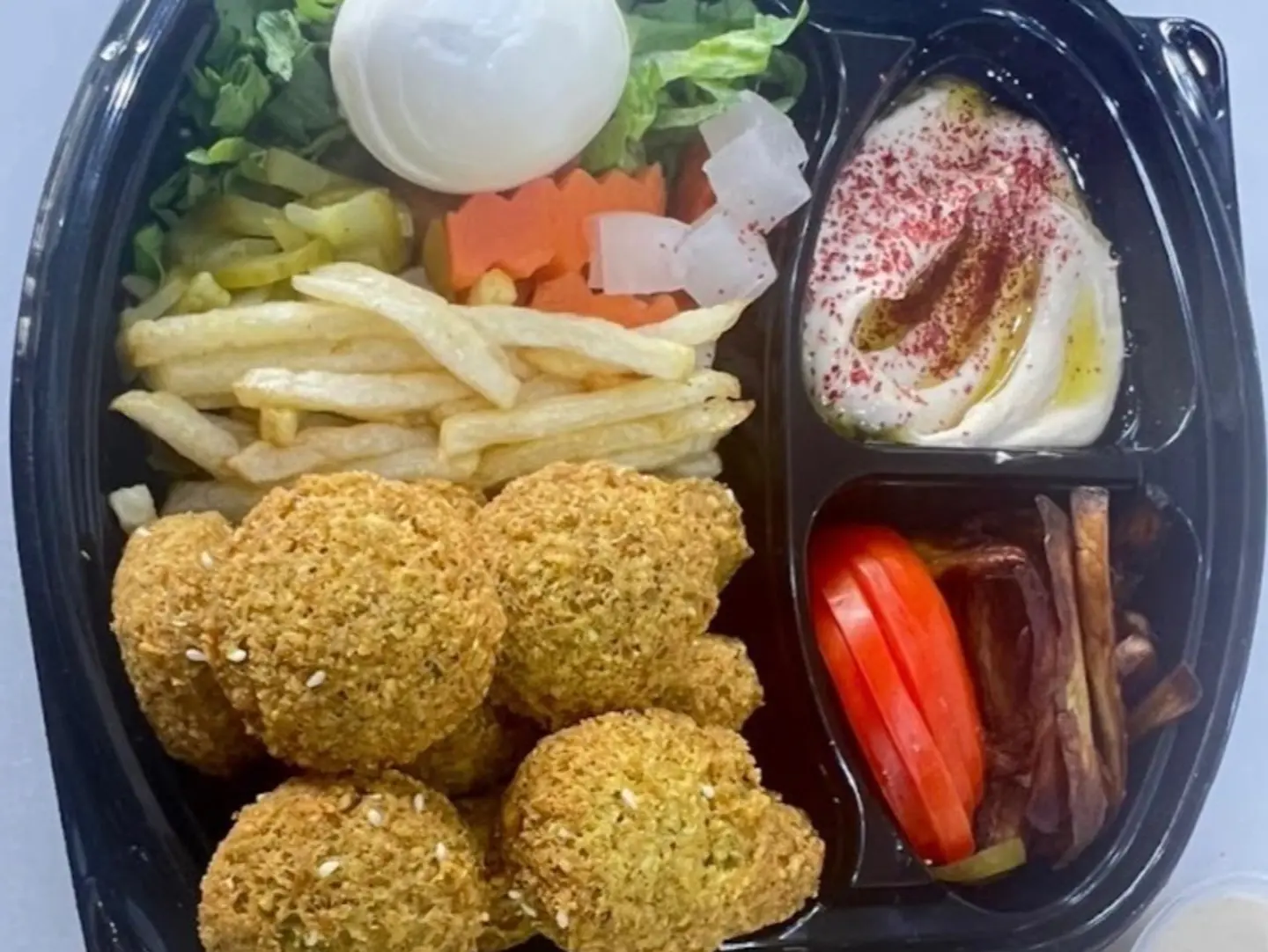 صحن فلافل صغير