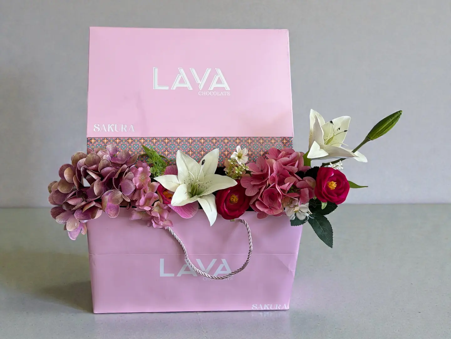 Lava Chocolate Decorated With Artificial Roses