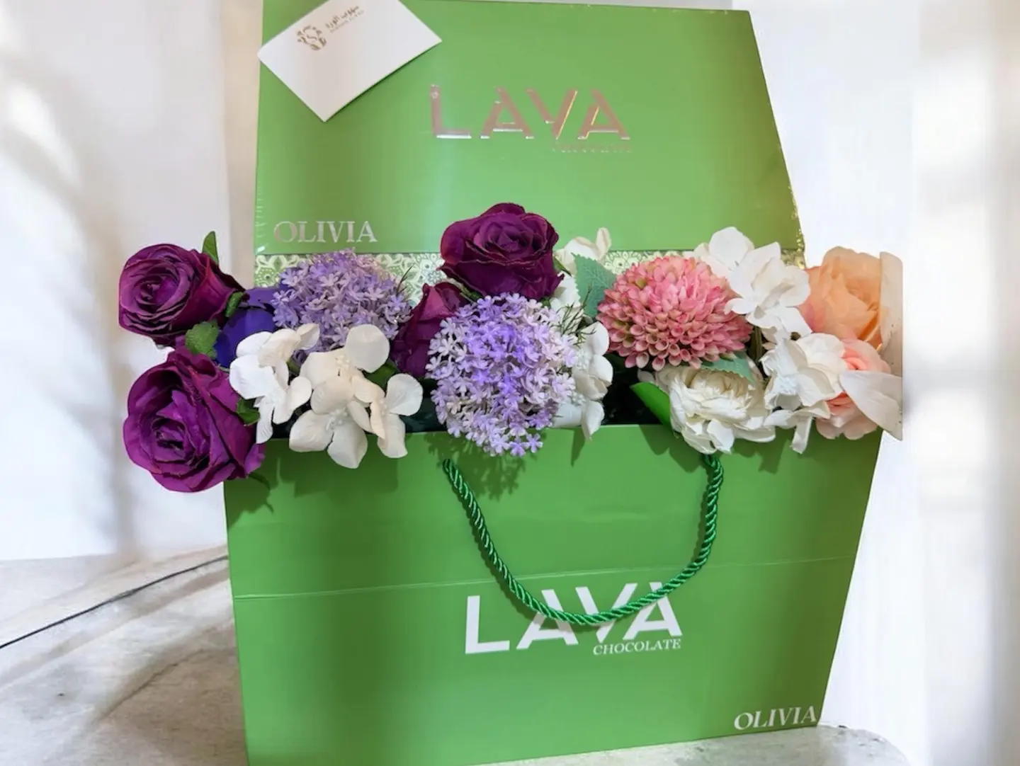 شوكلاته لافا مع الورد