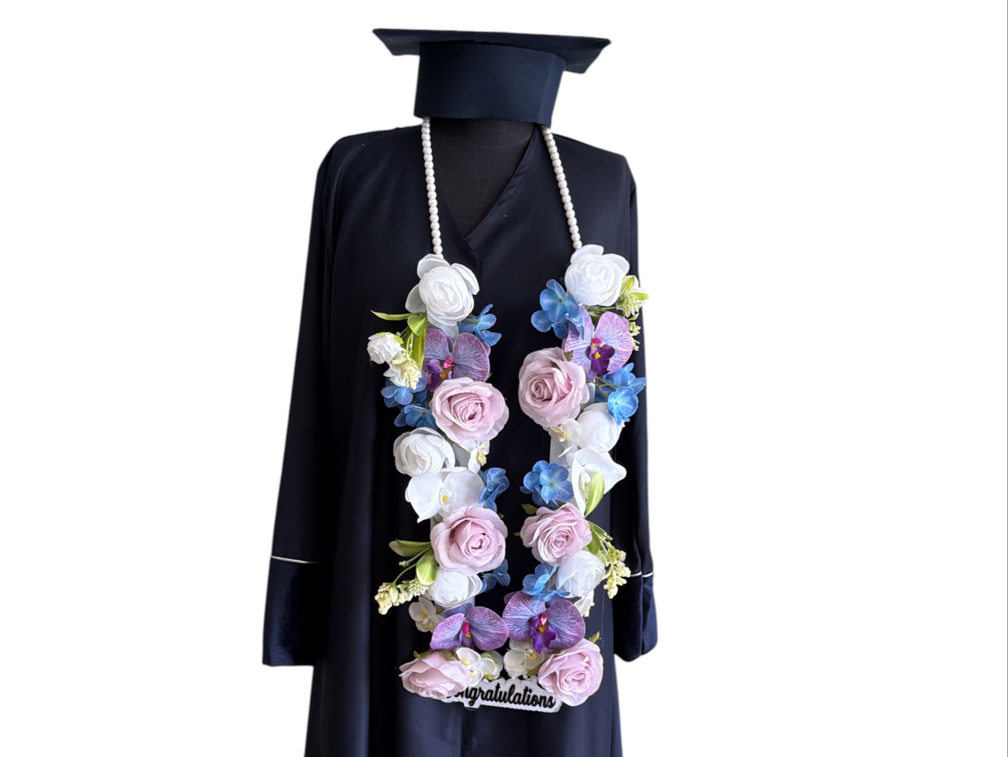 عقد تخرج ملكي بالورود