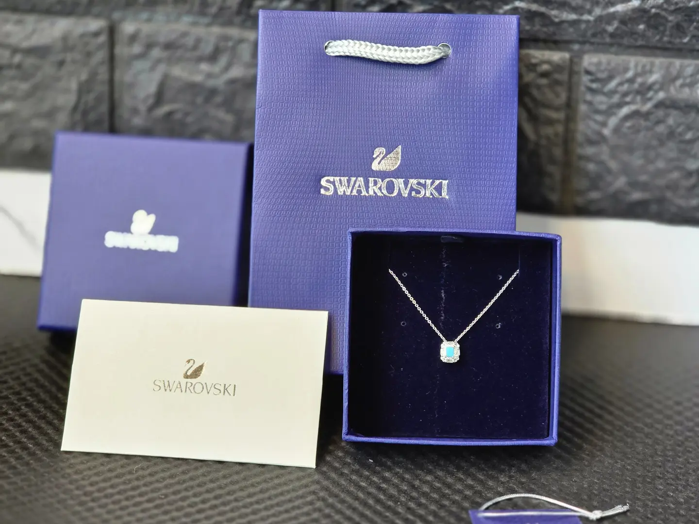 سلسل سوارفوسكي رقم الطلب ٢١١٩