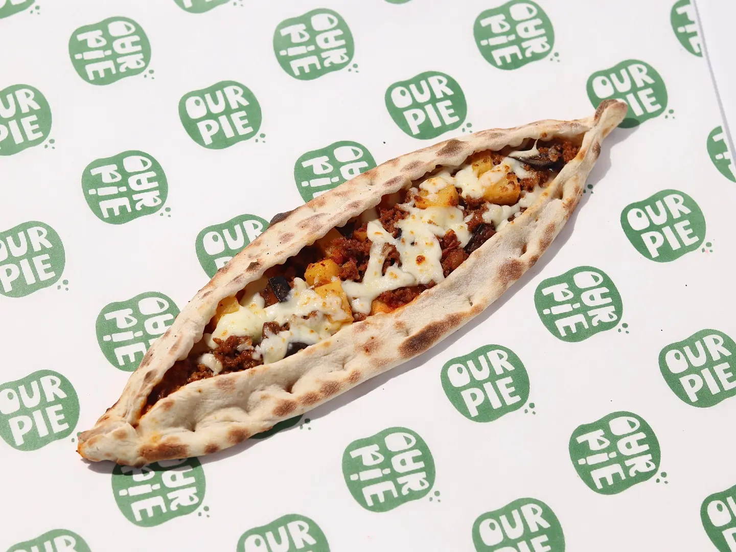 فطيرة مسقعة لحم حاشي