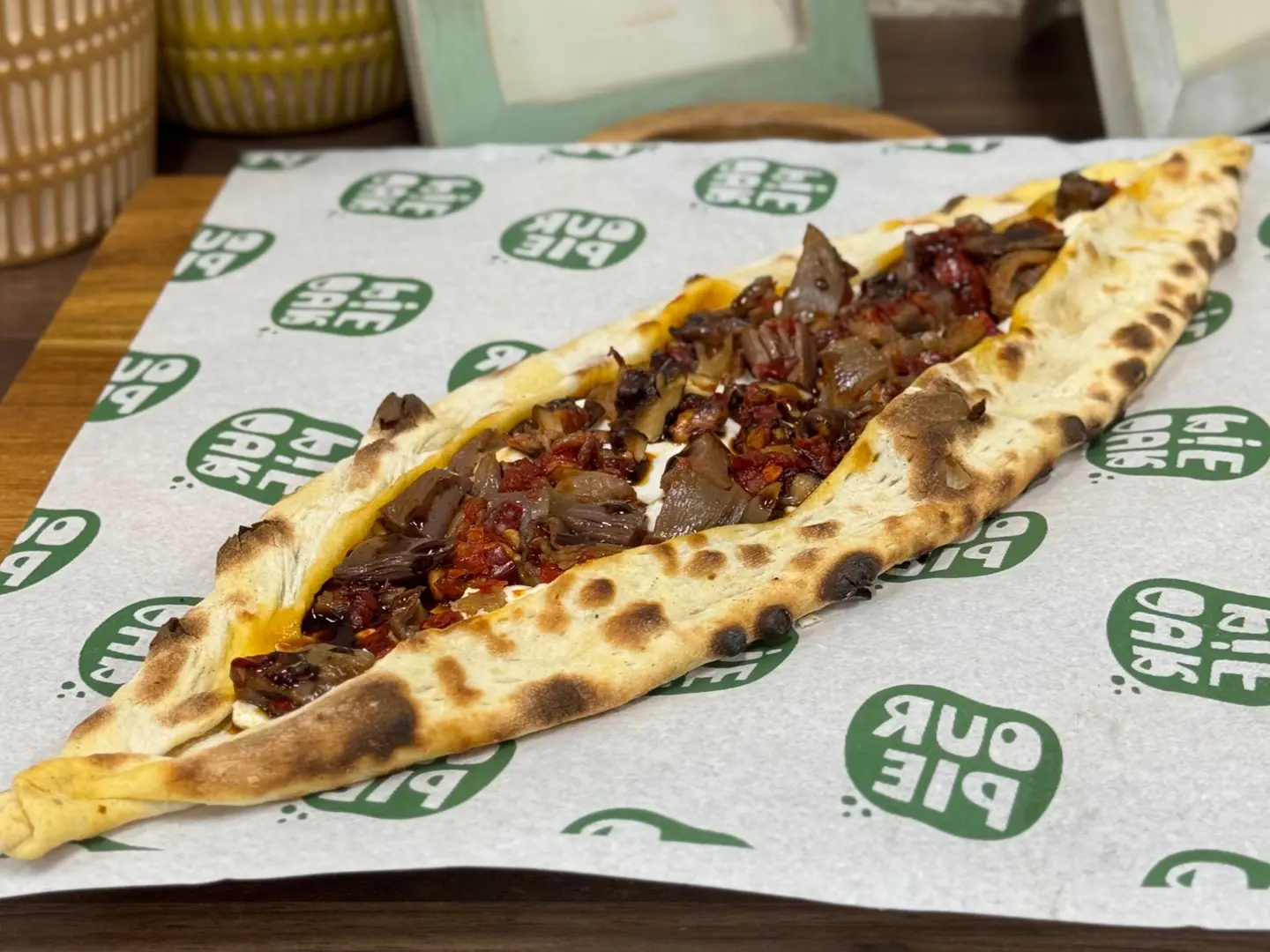 فطيرة مكدوسية لبنه