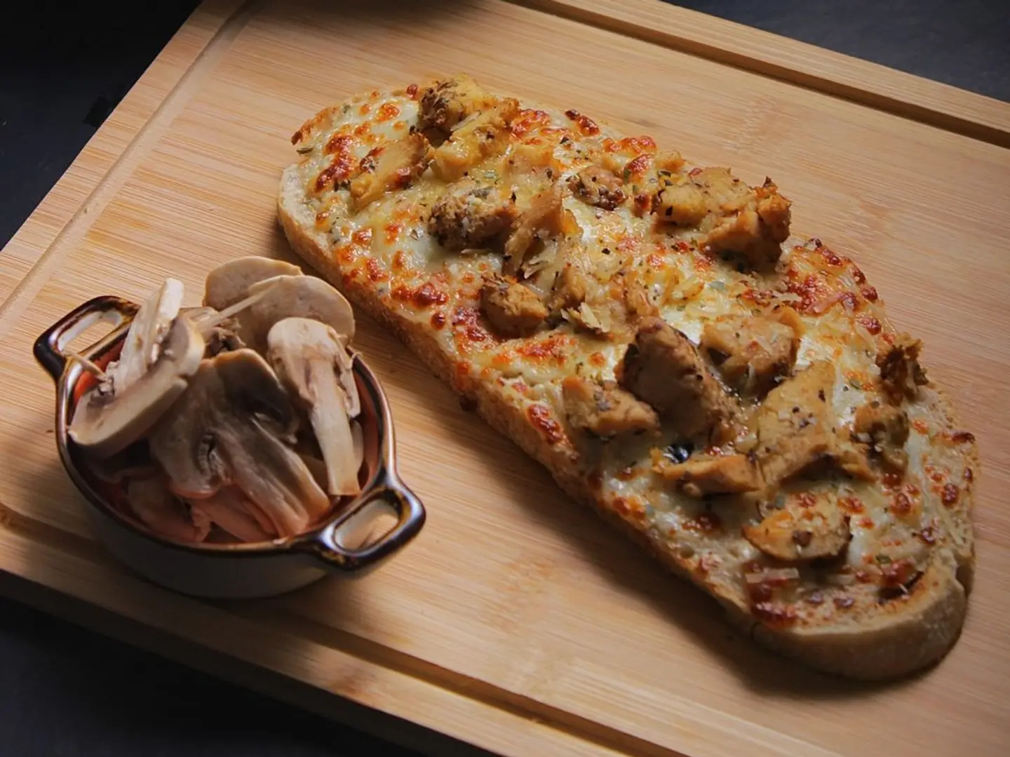 ساندويتش ساوردوه دجاج ألفريدو