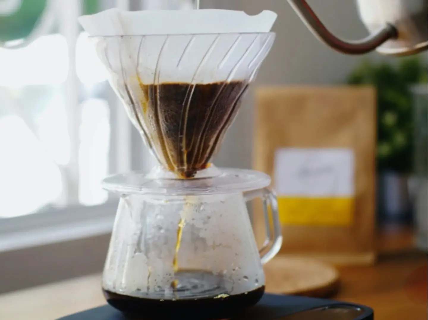 قهوة ڤي ٦٠ حار