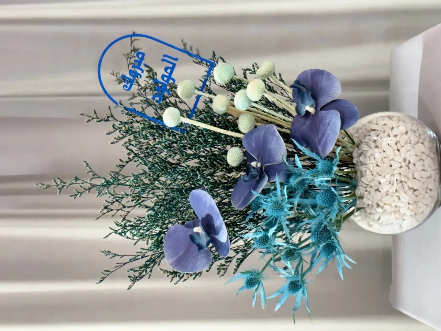 فازه ورد صناعي شفاف مولود