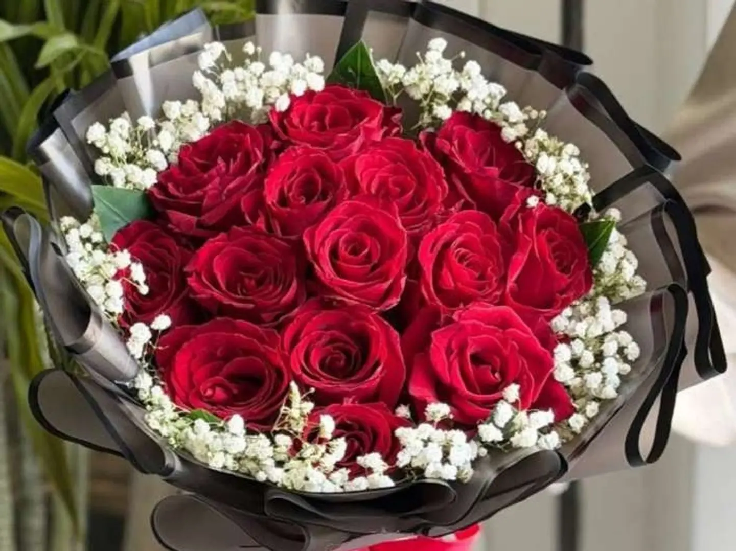 Valentine's Bouquet For The World Of Roses