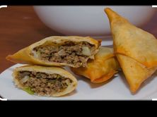 سمبوسه لحم