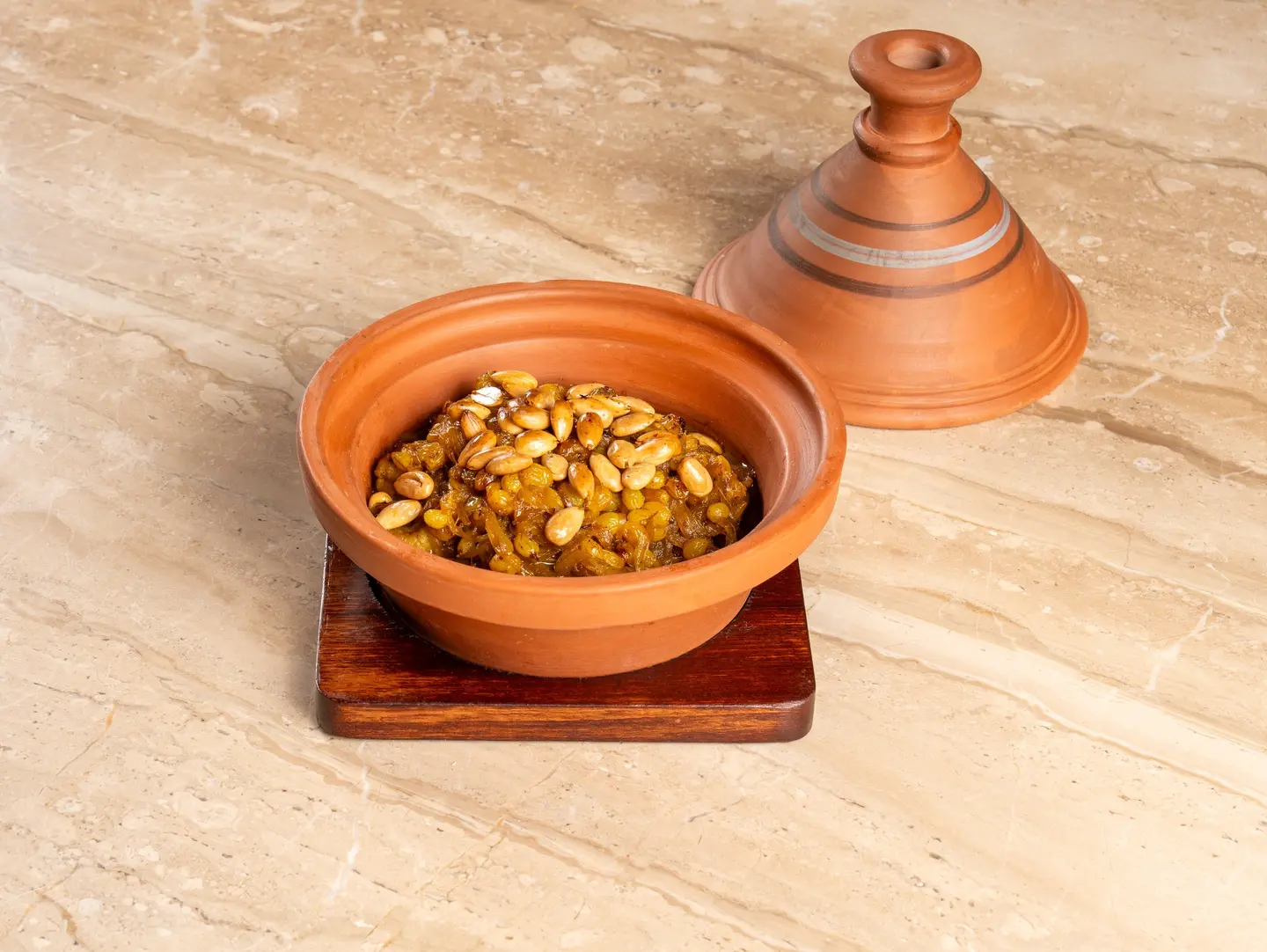Meat Tagine With Onions And Raisins