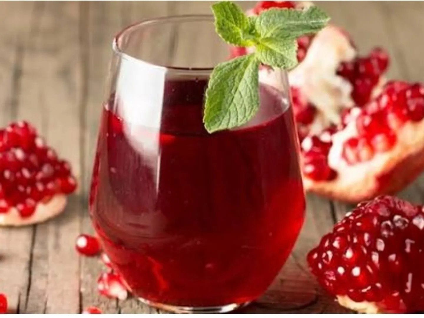 Pomegranate Juice. Large Size