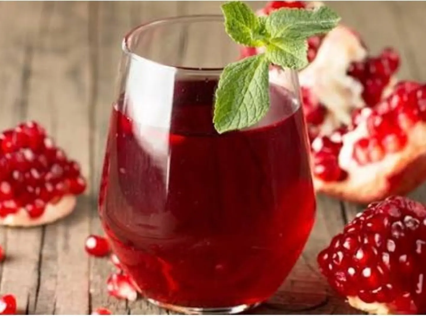 Medium Pomegranate Curd