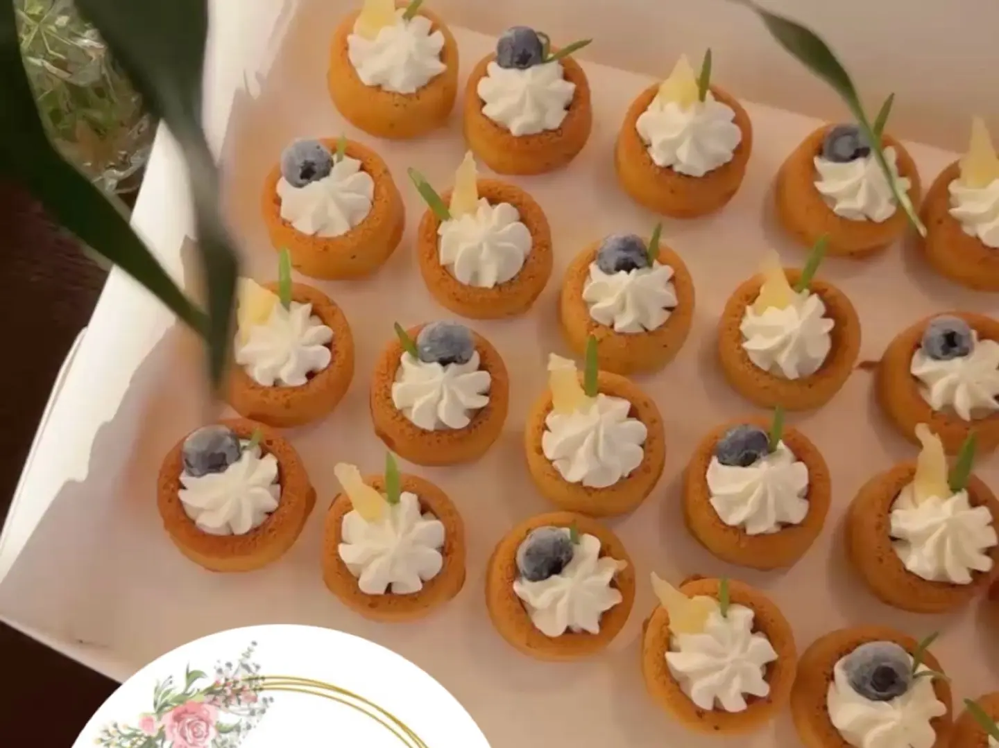 Mini Lemon Cake